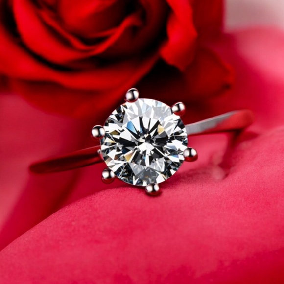 Jewelry - 2 CT Round Cut Diamond Solitaire Ring